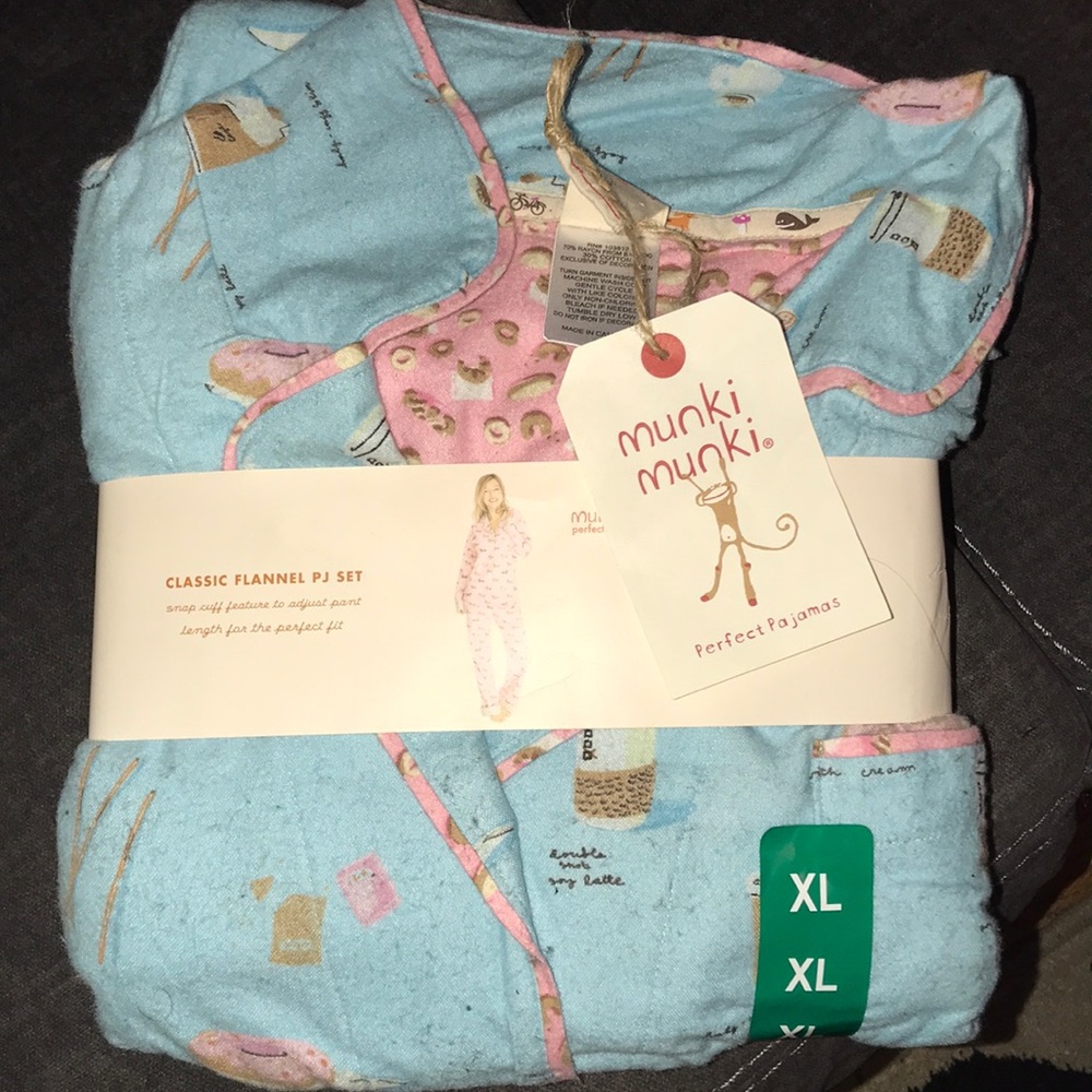 Munki munki flannel pajama set XL